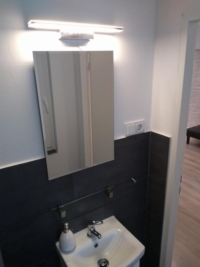 City-Apartment Spreeufer Im Herzen Berlins Eksteriør bilde